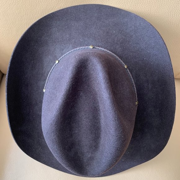 Stetson Authentic Cowboy Hat Hat Size is 7 1/4 Hat Measure 22 5/8